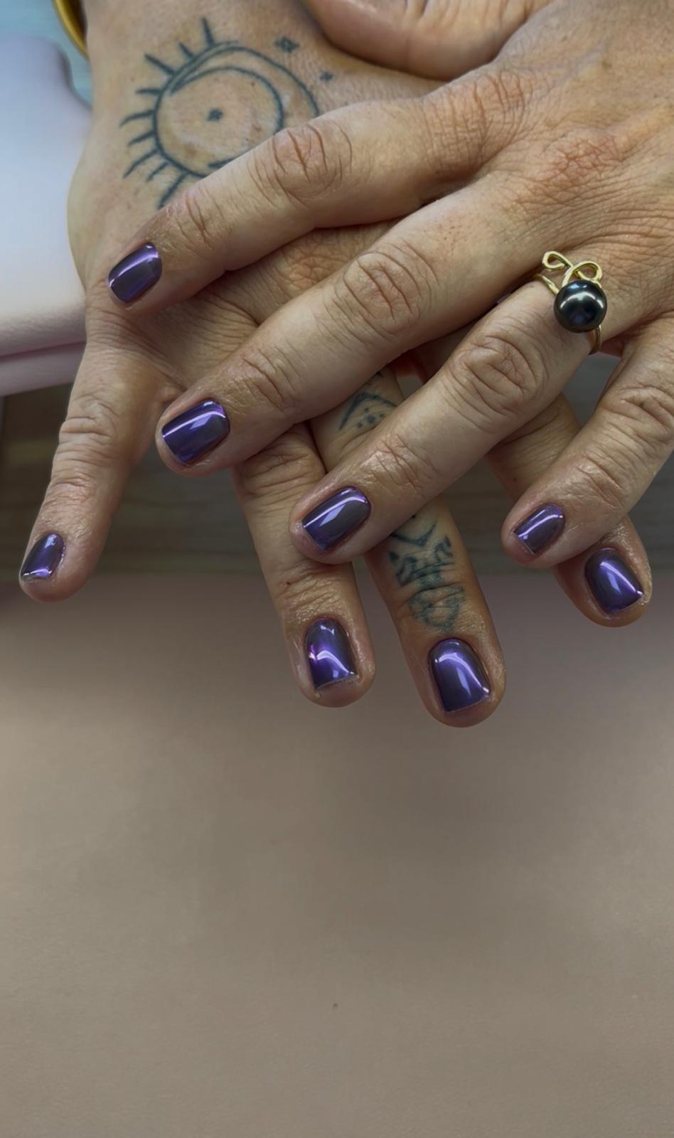 Chrome violet sur base noire