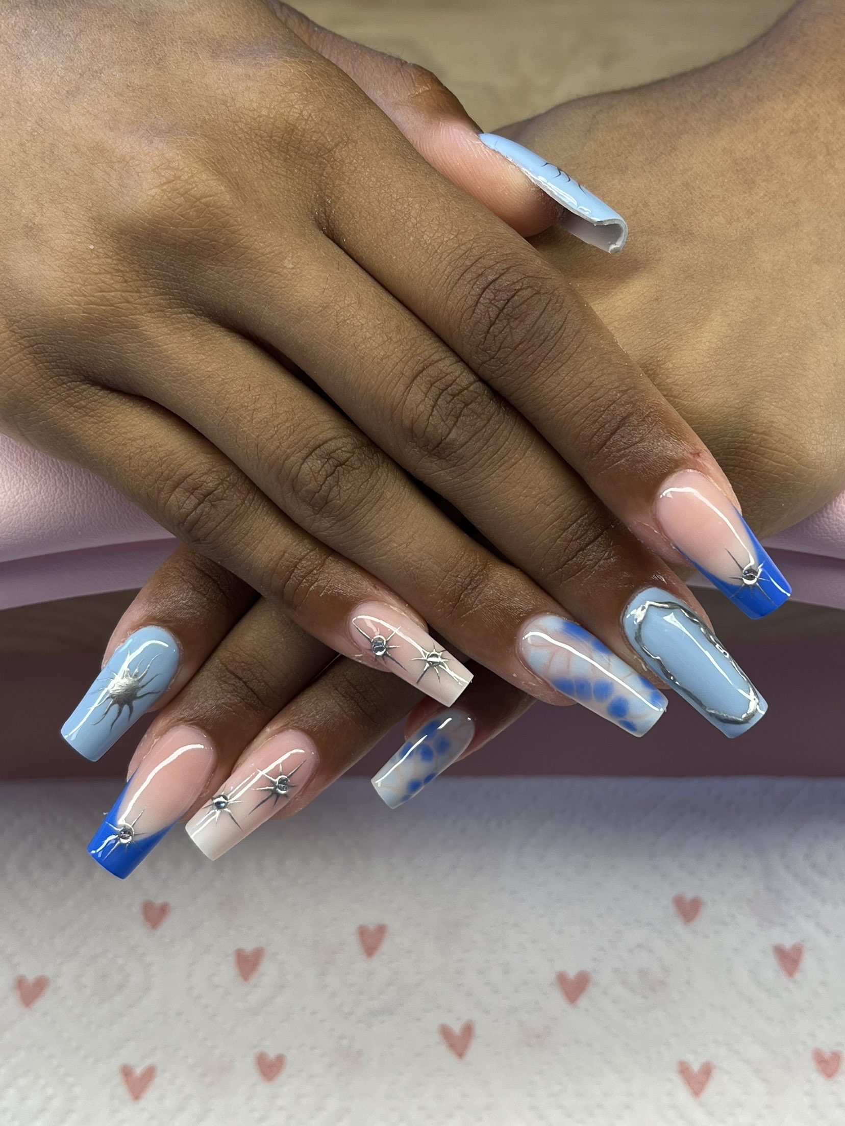 Nail art bleu 