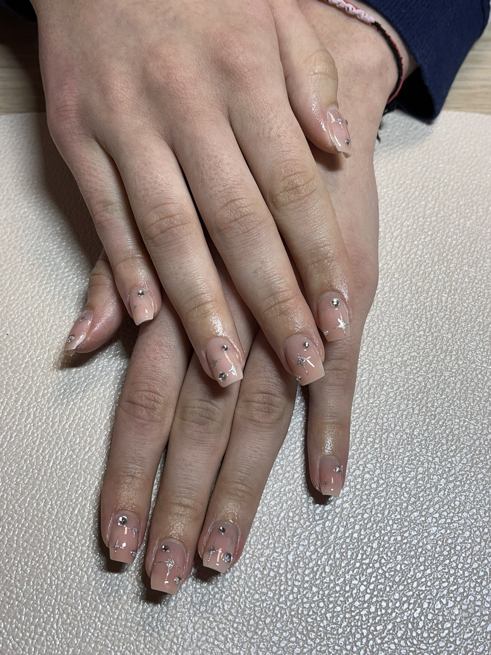 Nude avec strass et étoile