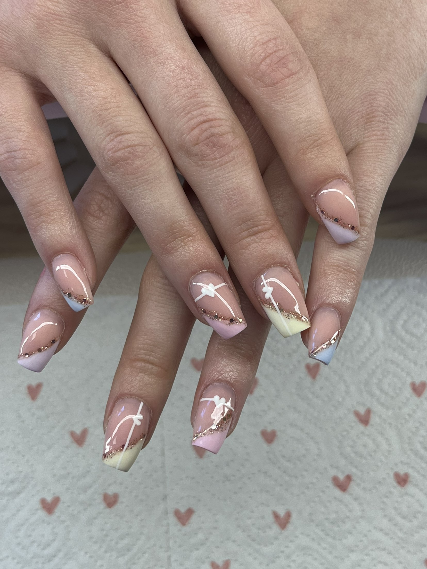 Multicolor pastel avec coeurs