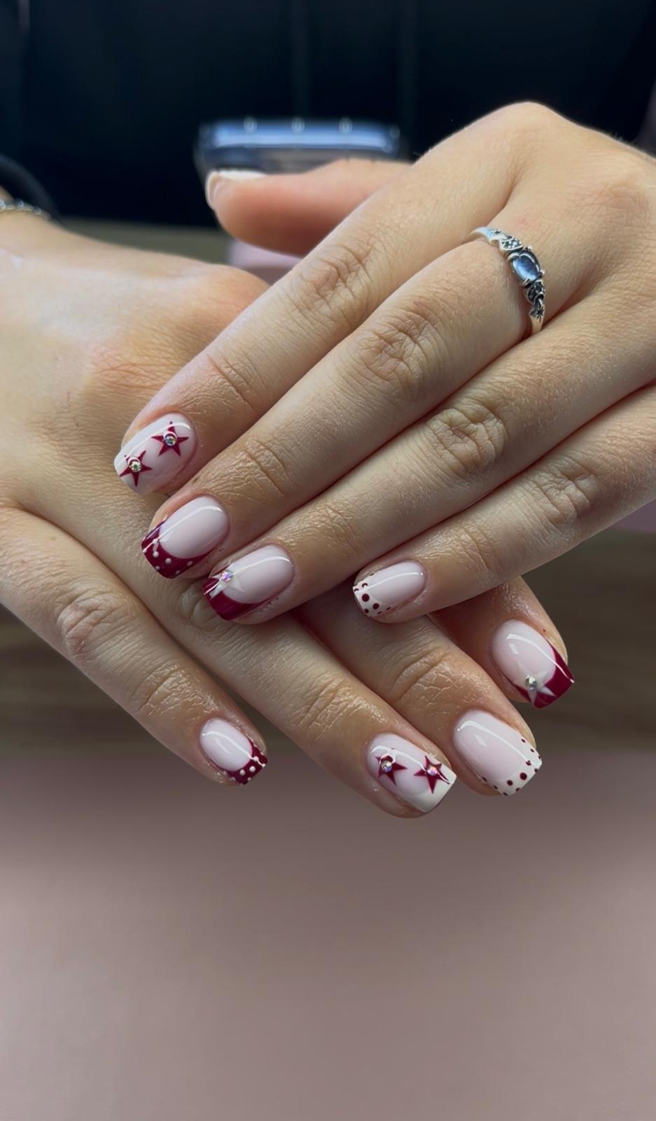 Dot nails et french rouge